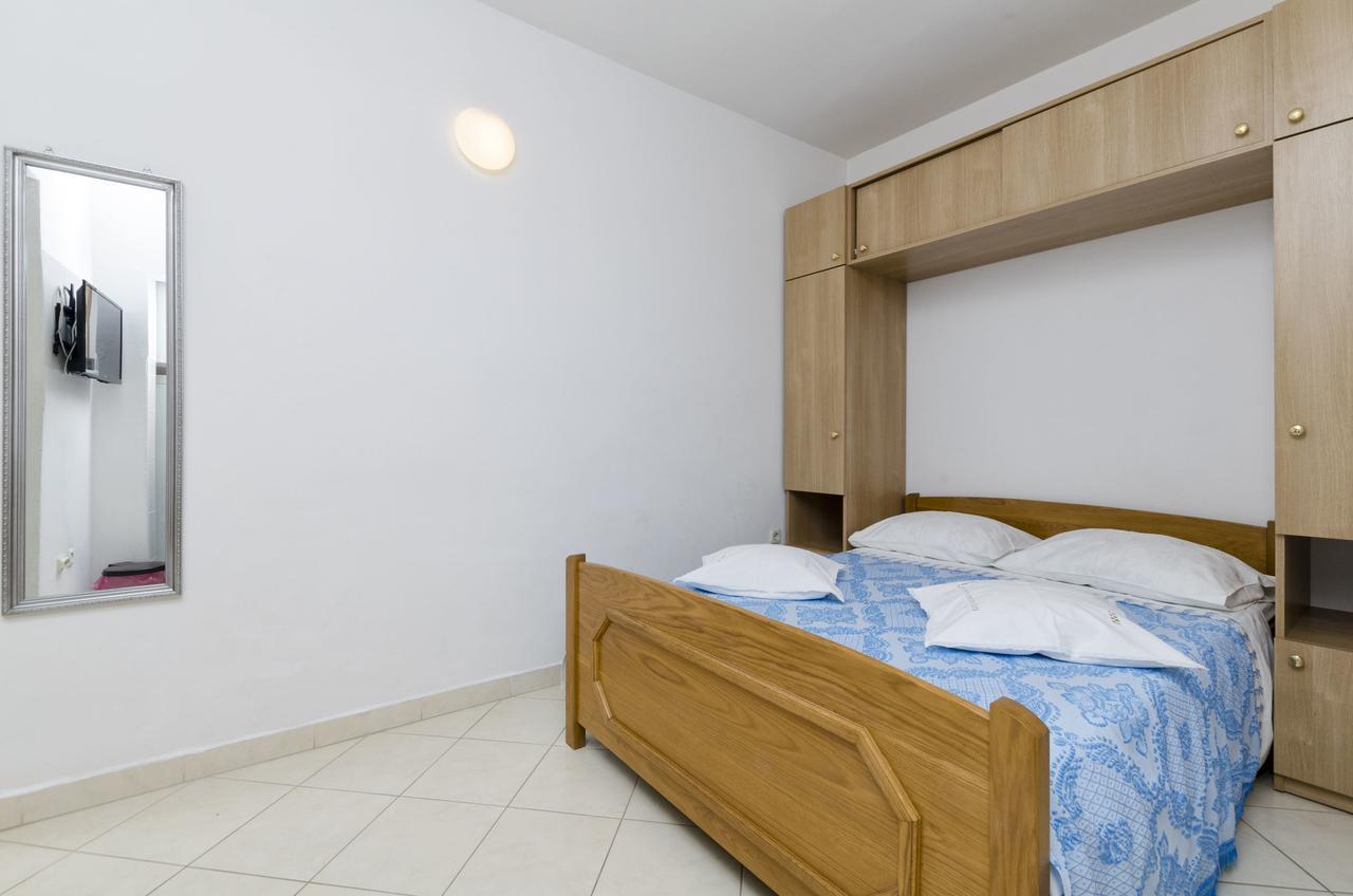 Apartments Mime Pirovac Zewnętrze zdjęcie